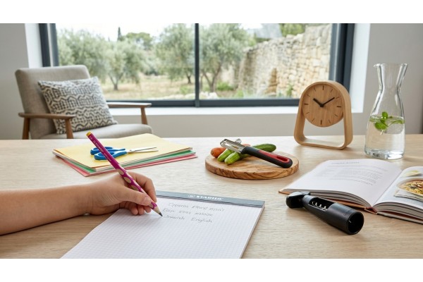 For Left-Handers :: Προϊόντα για αριστερόχειρες δημιουργούς.