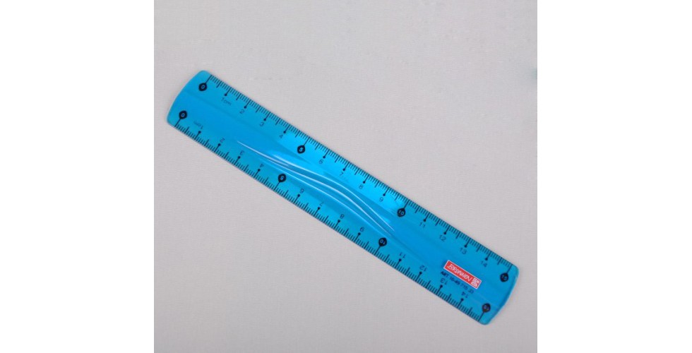 Ruler 15cm Flexible for Lefties, blue
